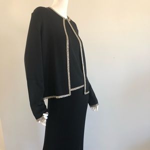 Woman’s black twin set